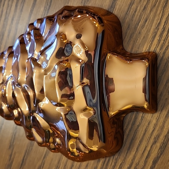 Vintage Christmas Tree Copper Mold - Picture 4 of 4